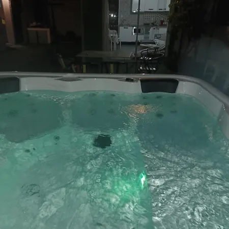 Option Jacouzzi A La Saint-Cyr-sur-Mer